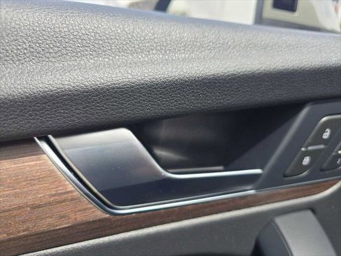 Used 2025 Audi Q5 2.0T Premium Plus w/ Premium Plus Package image 26