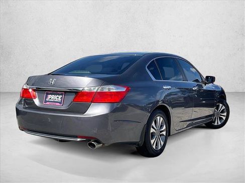 Used 2013 Honda Accord LX image 2