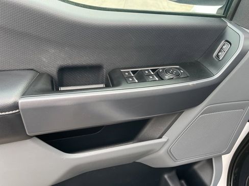 Used 2021 Ford F150 XLT image 9