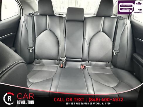 Used 2023 Toyota Camry XSE image 10