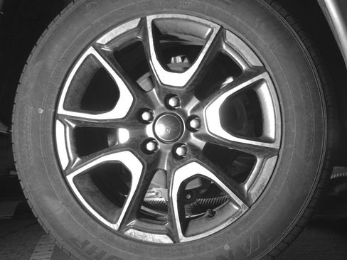 Used 2025 Jeep Compass Trailhawk image 15