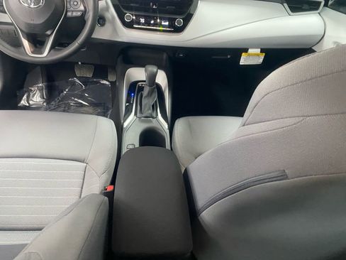 Used 2026 Toyota Corolla SE image 11