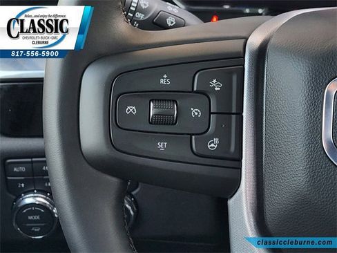 Used 2025 GMC Sierra 2500 SLT w/ SLT Convenience Package image 27