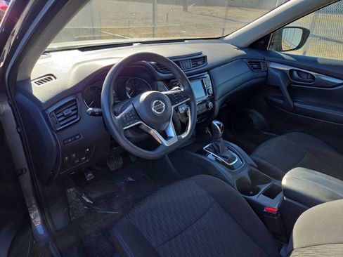 Used 2020 Nissan Rogue S image 9