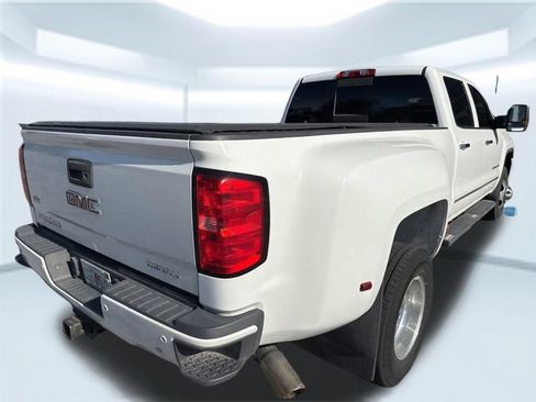 Used 2015 GMC Sierra 3500 Denali w/ Duramax Plus Package AWD/4WD image 6