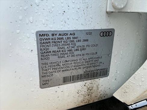 Used 2023 Audi Q5 e Premium Plus w/ Premium Plus Package image 15