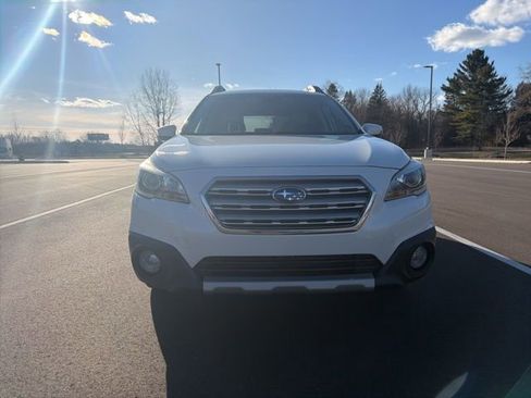 Used 2016 Subaru Outback 2.5i Limited image 8