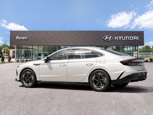 New 2026 Hyundai Sonata SEL AWD/4WD image 14