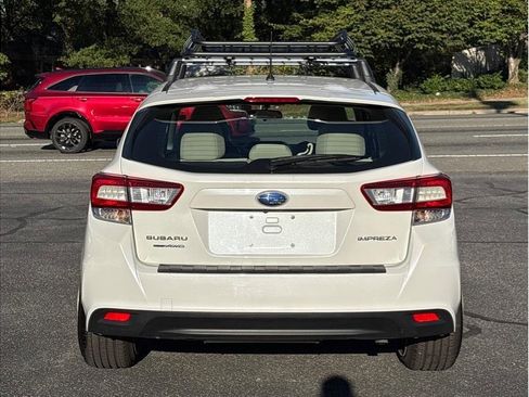 Used 2018 Subaru Impreza 2.0i image 5