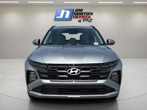 Used 2025 Hyundai Tucson SEL FWD image 2