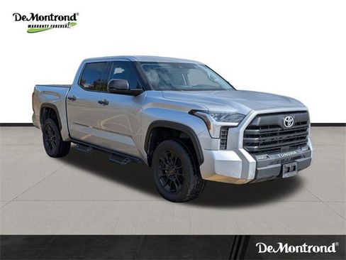 Used 2023 Toyota Tundra SR5 image 3