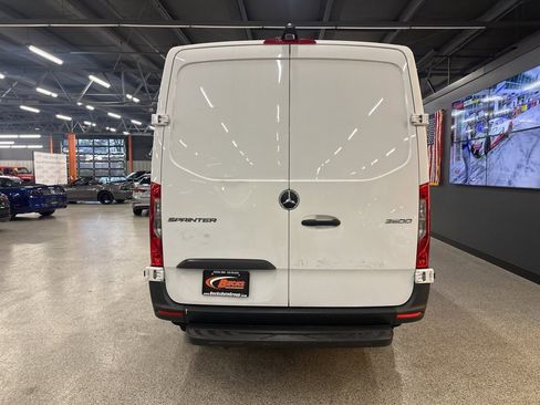 Used 2021 Mercedes-Benz Sprinter 144 Cargo image 20