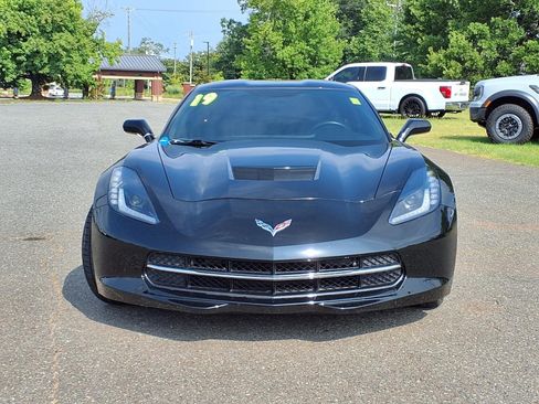 Used 2019 Chevrolet Corvette Stingray Coupe w/ 1LT RWD image 8