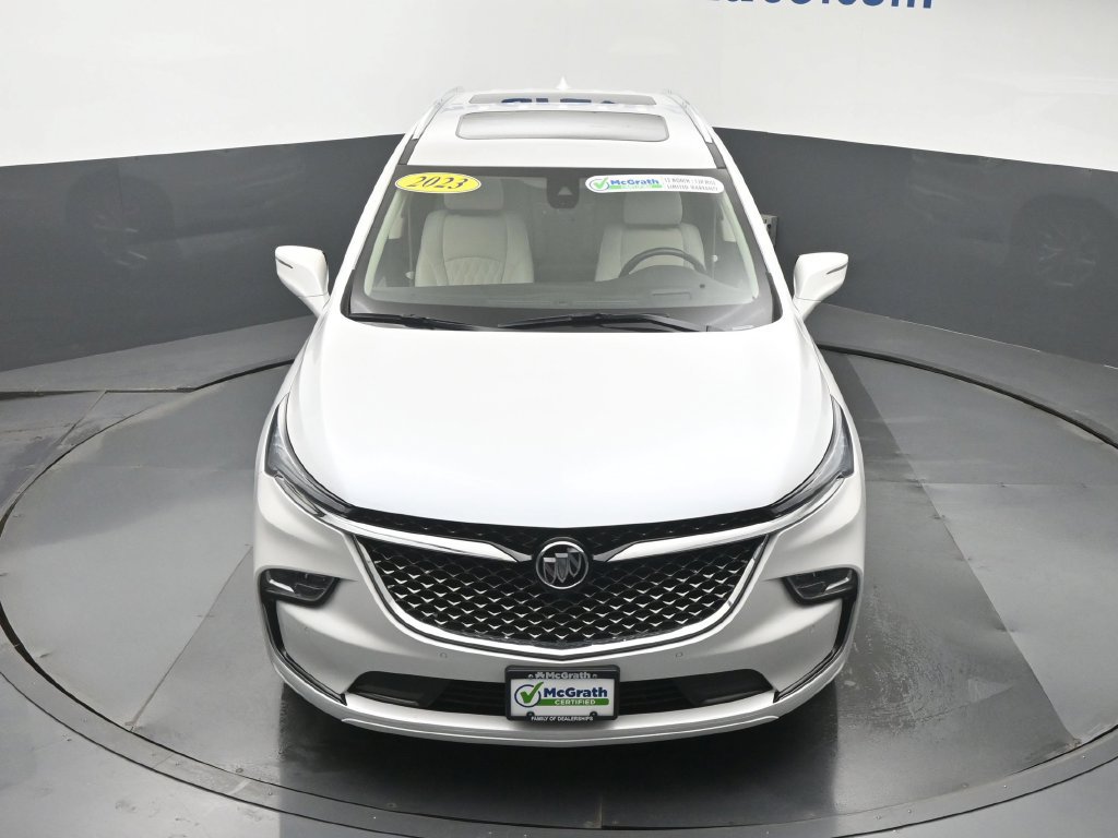 Used 2023 Buick Enclave Avenir w/ Avenir Technology Package AWD/4WD image 30