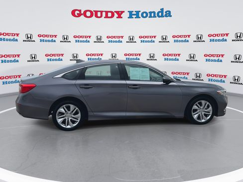 Used 2019 Honda Accord LX image 9
