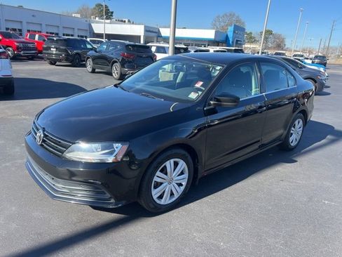 Used 2017 Volkswagen Jetta S image 1