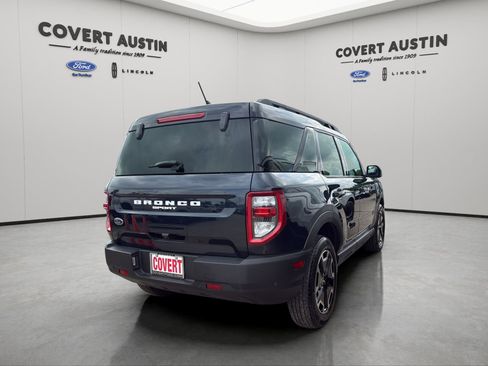 Used 2023 Ford Bronco Sport Outer Banks AWD/4WD image 5