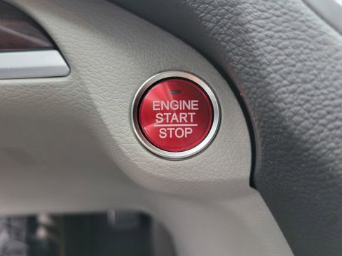 Used 2015 Acura TLX FWD image 28