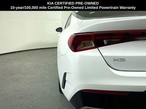 Used 2023 Kia K5 LXS image 28