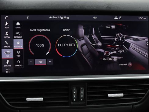 Used 2020 Porsche Cayenne Turbo image 30