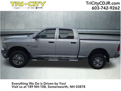 Used 2014 RAM 2500 Tradesman w/ Chrome Appearance Group image 3
