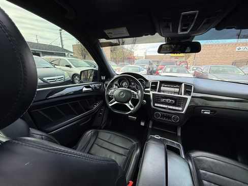 Used 2014 Mercedes-Benz GL 63 AMG 4MATIC image 15