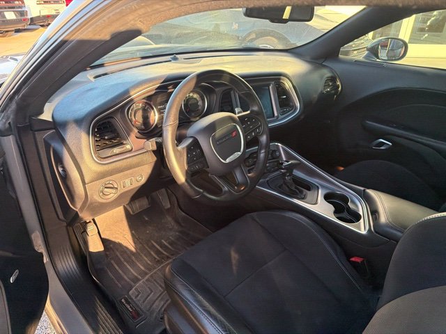 Used 2017 Dodge Challenger R/T Scat Pack RWD image 8