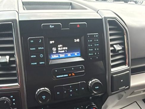 Used 2016 Ford F150 XLT image 20