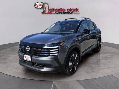 New 2025 Nissan Kicks SR