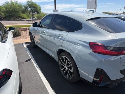 Used 2024 BMW X4 xDrive30i w/ M Sport Package image 5