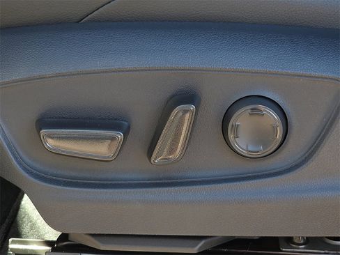 New 2026 Toyota Tacoma TRD Off-Road image 18