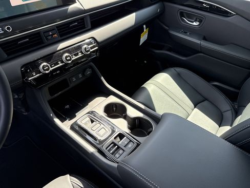 New 2026 Honda Pilot EX-L image 24