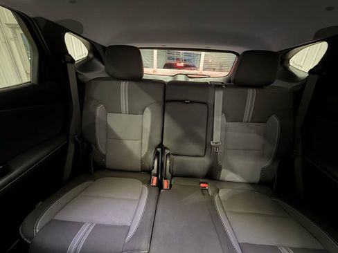 Used 2024 Chevrolet Blazer LT w/ Convenience Package FWD image 4