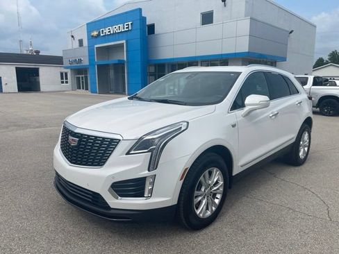 Used 2024 Cadillac XT5 Luxury AWD/4WD image 2