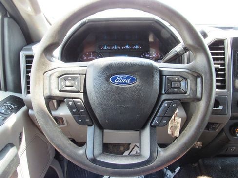 Used 2020 Ford F550 2WD Crew Cab Super Duty image 32