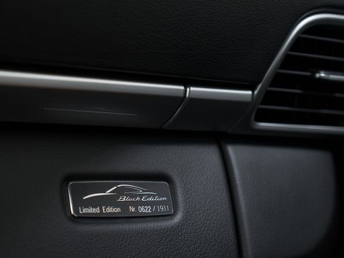 Used 2012 Porsche 911 Carrera Black Edition image 26