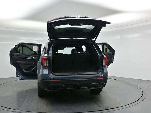 New 2026 Ford Explorer ST-Line w/ ST-Line Street Pack image 34