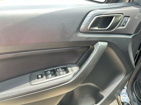 Used 2023 Ford Ranger Lariat w/ FX4 Off-Road Package AWD/4WD image 13
