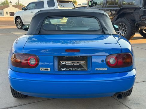 Used 1990 MAZDA MX-5 Miata RWD image 6