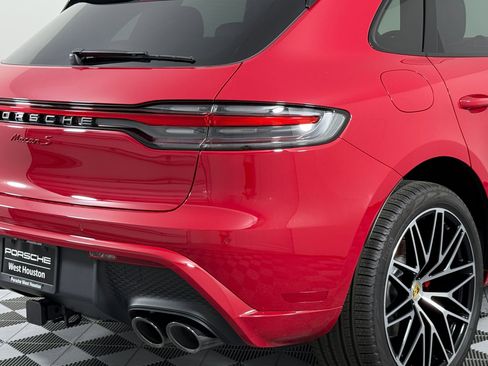 New 2026 Porsche Macan S image 13