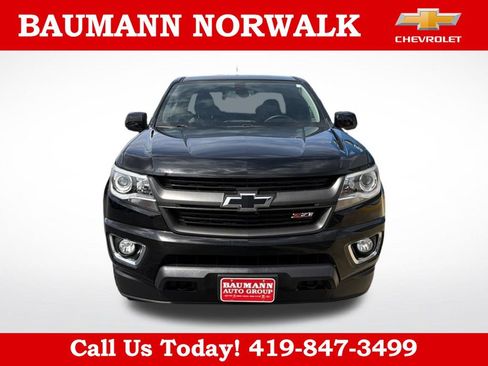 Used 2017 Chevrolet Colorado Z71 AWD/4WD image 7