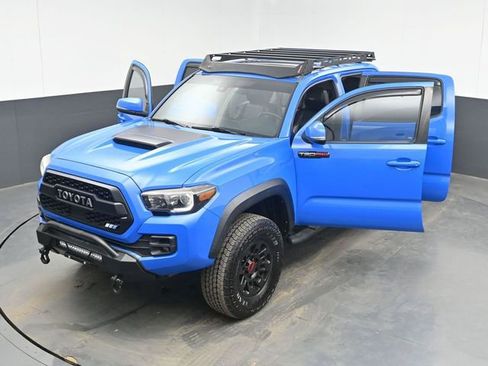 Used 2019 Toyota Tacoma TRD Pro AWD/4WD image 52