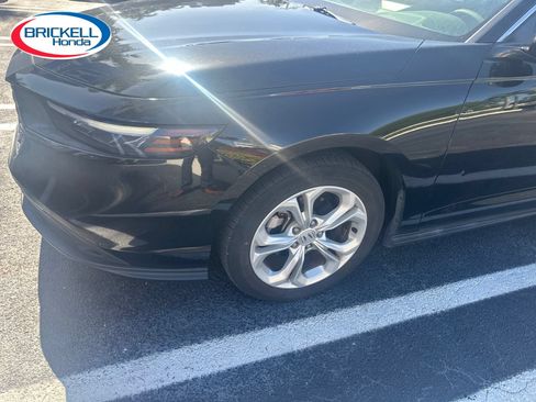 Used 2023 Honda Accord LX image 5
