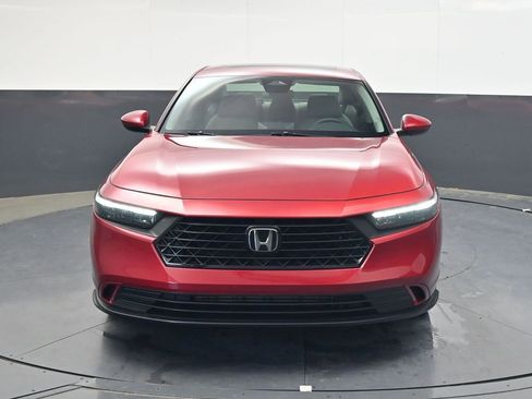 Used 2023 Honda Accord EX image 9