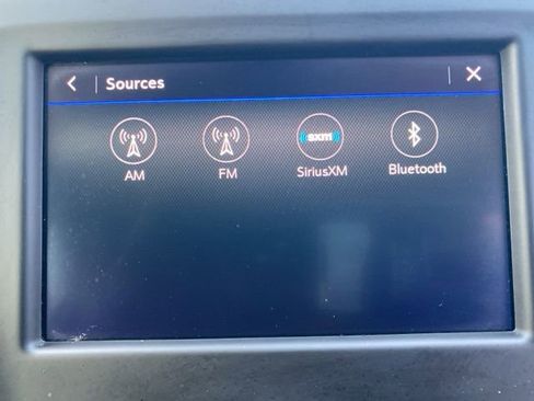 Used 2021 Chevrolet Equinox LT image 34