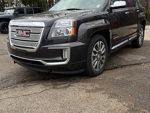 Used 2016 GMC Terrain Denali image 3