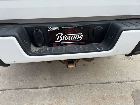 Used 2016 Chevrolet Colorado LT w/ LT Convenience Package image 11