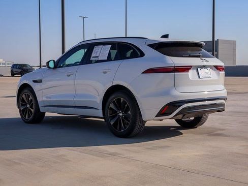 Used 2024 Jaguar F-PACE R-Dynamic S image 8