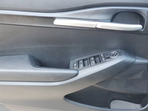 Certified 2026 Kia Seltos LX AWD/4WD image 13