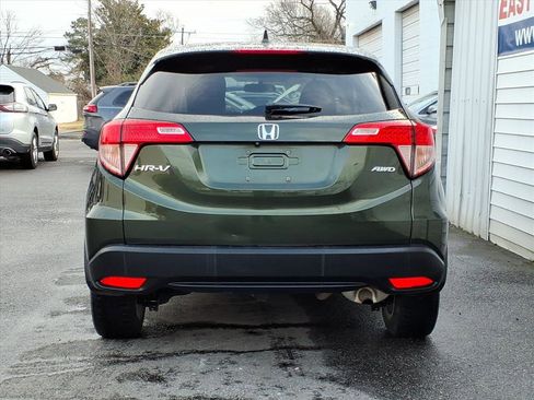Used 2016 Honda HR-V EX image 4